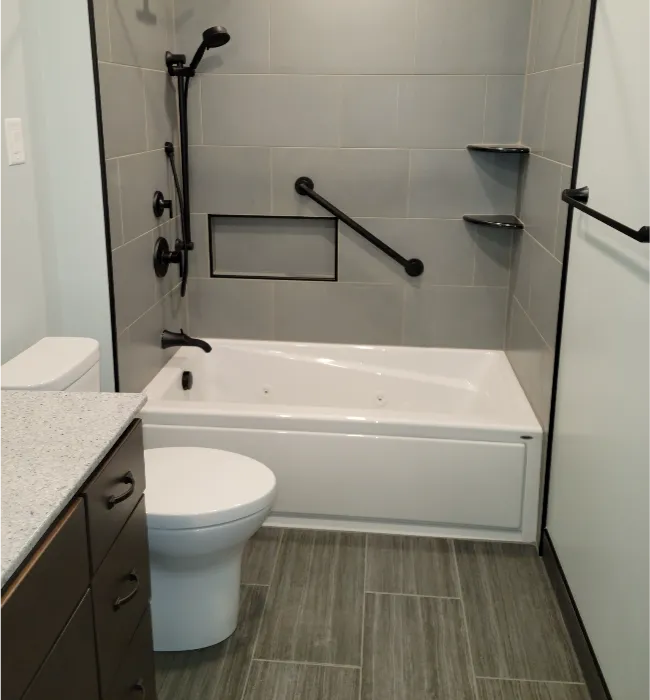 Replacing a bathtub